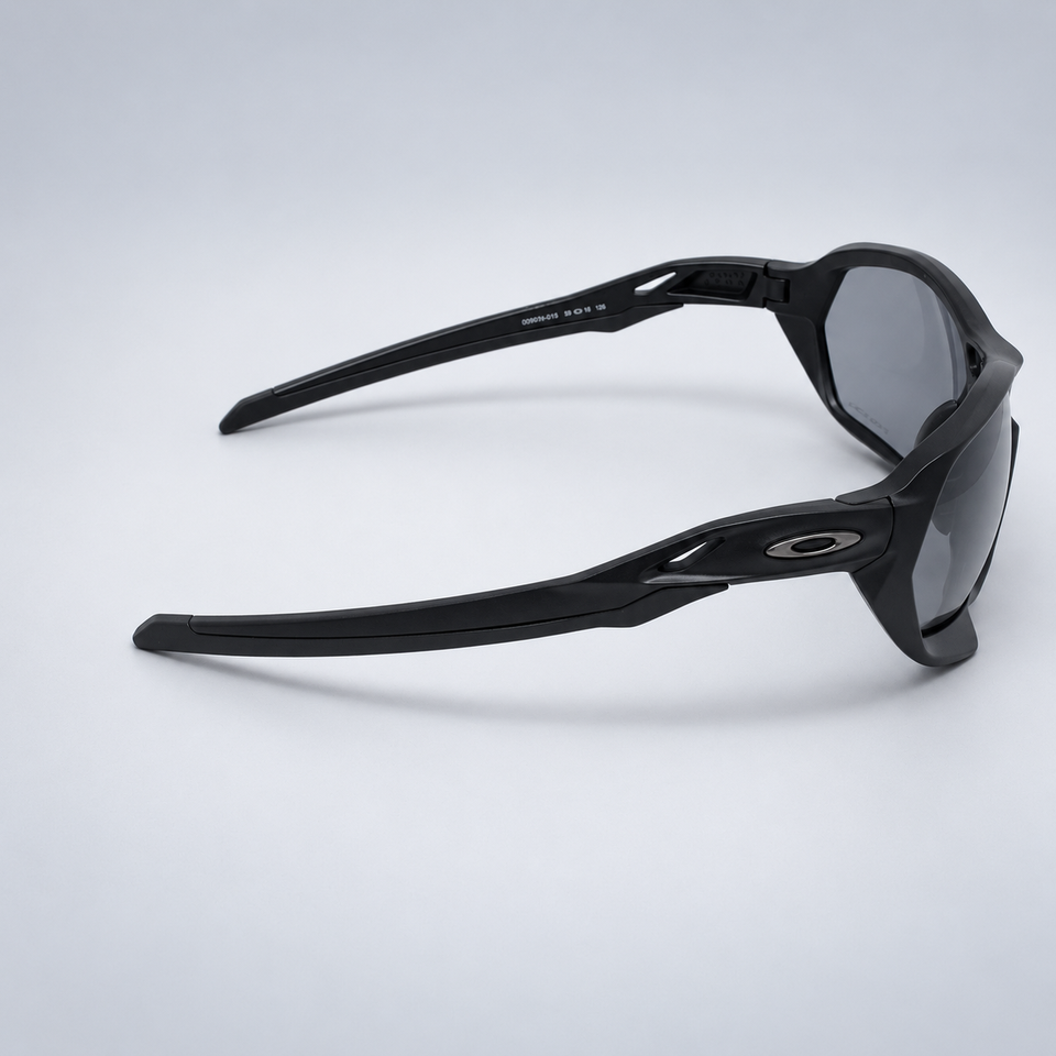 Oakley Plazma OO9019 – 0159 NEGRO
