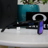 Oakley Holbrook 137 OO9102 – F555 POLISHED BLACK - PRIZM SAPPHIRE