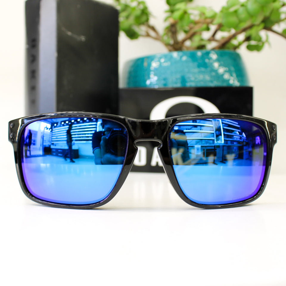 Oakley Holbrook 137 OO9102 – F555 POLISHED BLACK - PRIZM SAPPHIRE